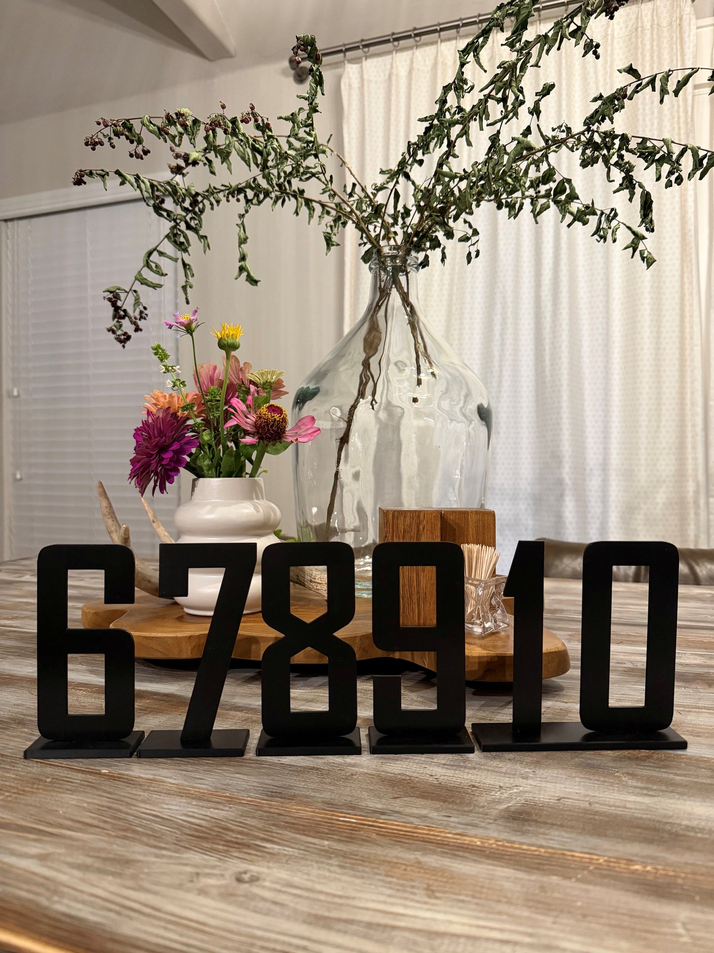 Modern Table Numbers (Black)